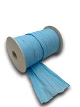 Cinta plástica ancha azul claro