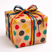 Papel de regalo kraft infantil